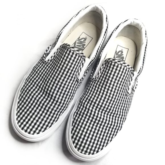 gingham slip on vans black and white